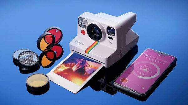 Polaroid выпустила новую камеру моментальной печати Polaroid Now+